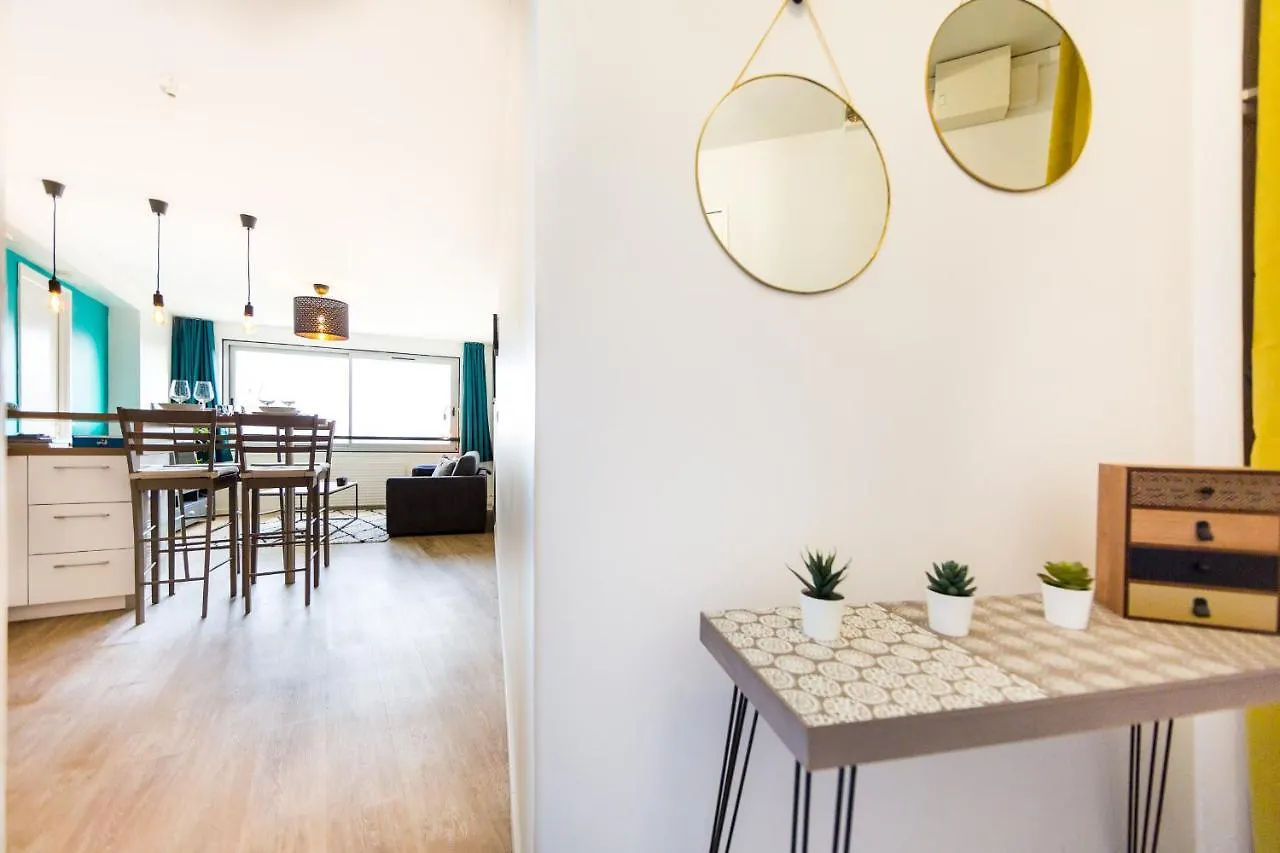 Splendide Appartement Rennes Centre + Parking Appartamento